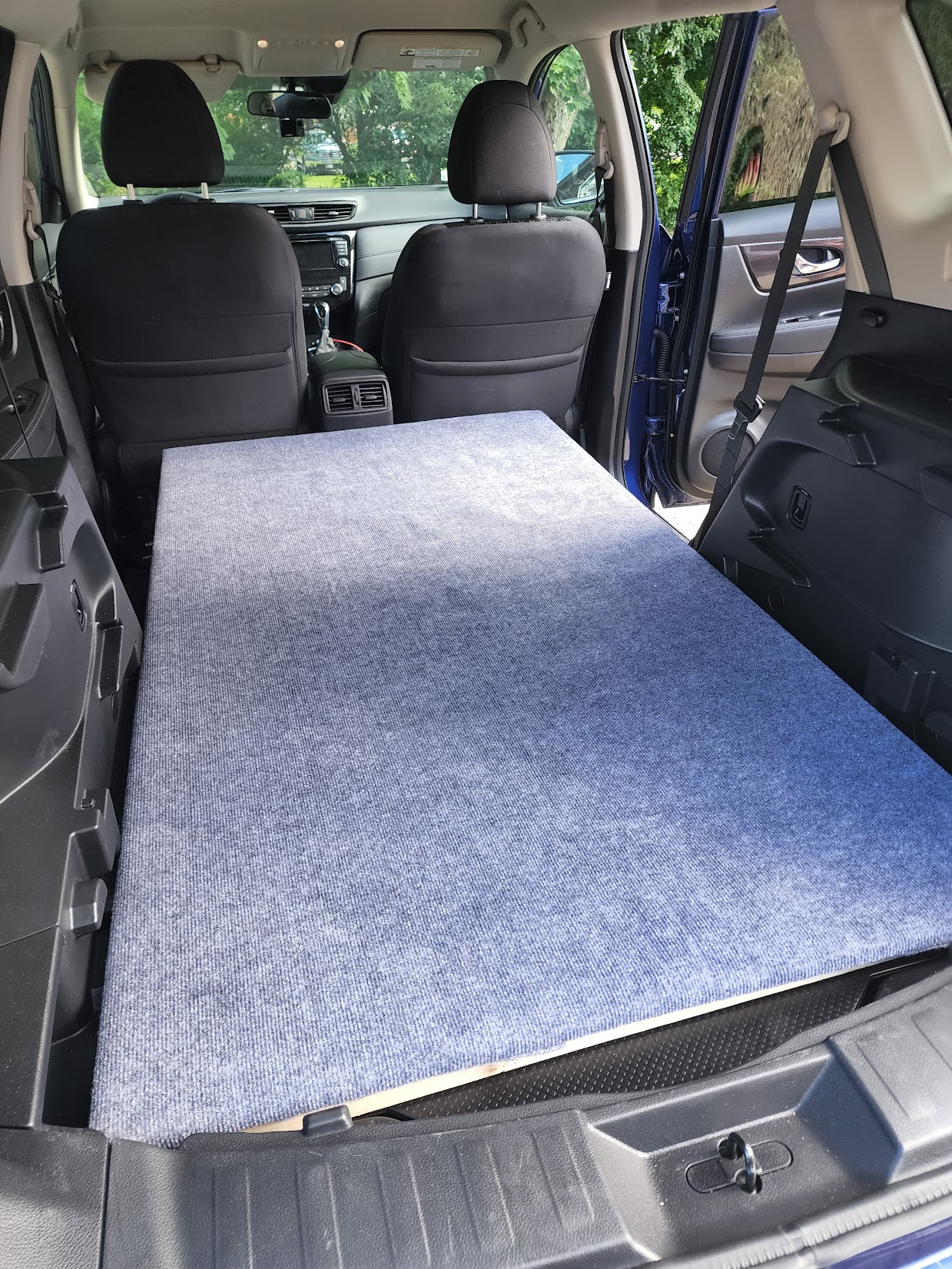 car_bed_platform Image